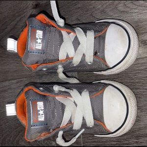 Toddler 7c Converse High Tops